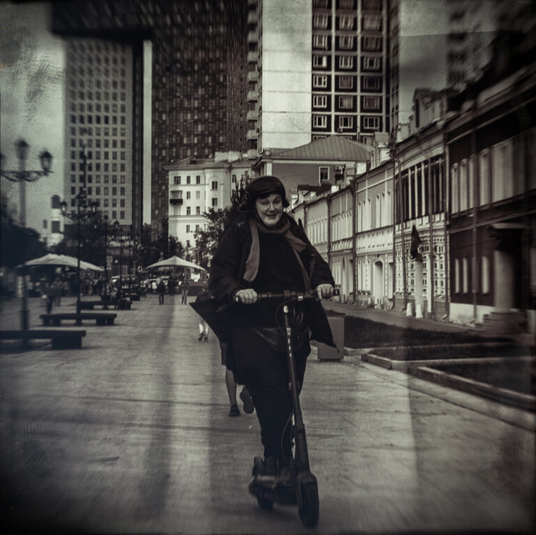 Москвичка, Яковлев Яков Яковлевич